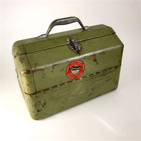 metal tackle box canada|old metal tackle boxes.